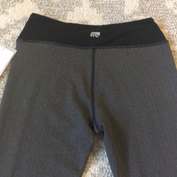 NWT Women's Leggings - Picture 4 of 4